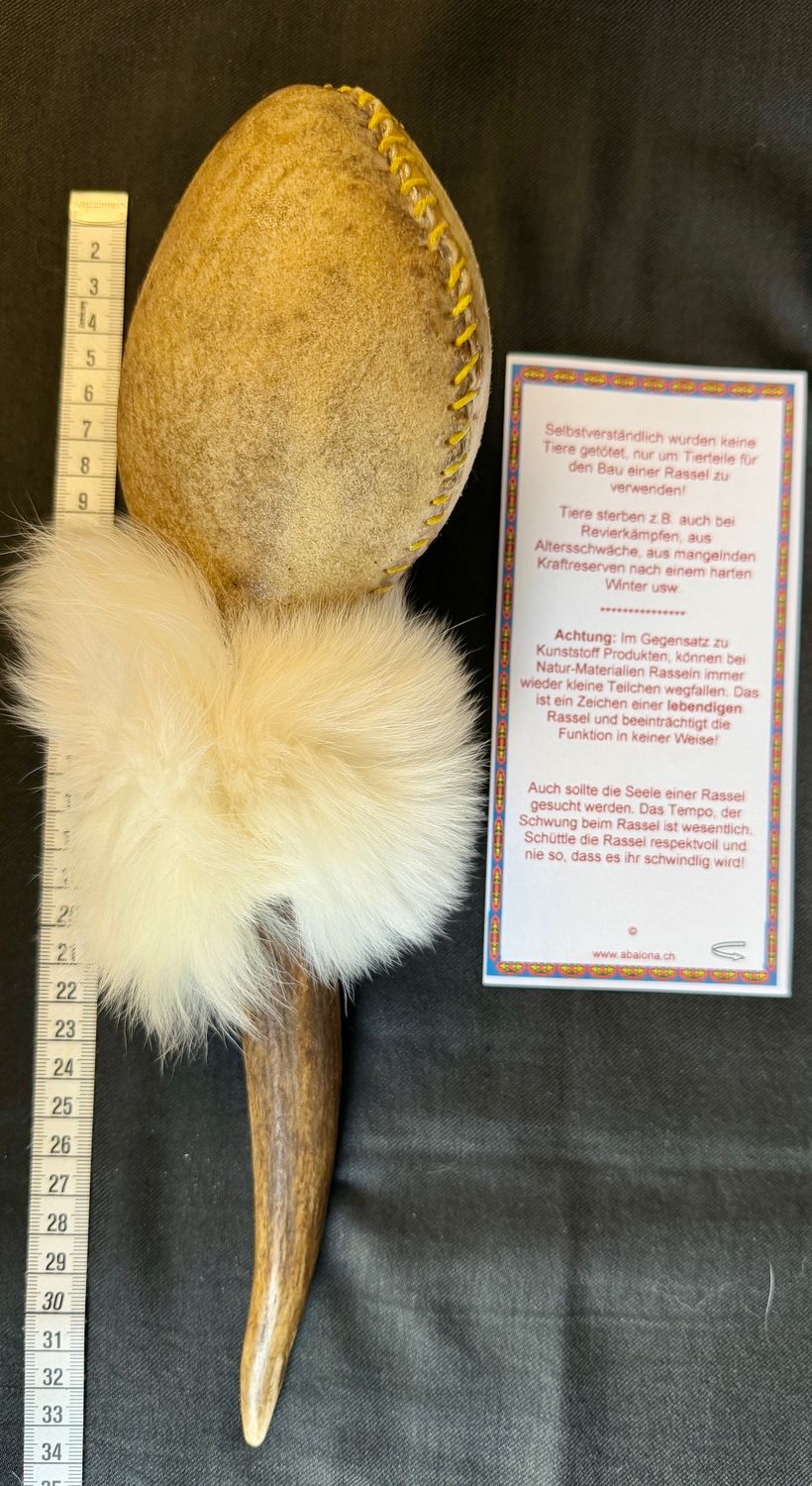 Wolf Schamanen Rassel