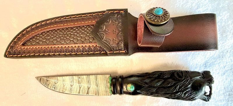 Damast Messer mit geschnitztem Büffelhorn Griff - Selten!