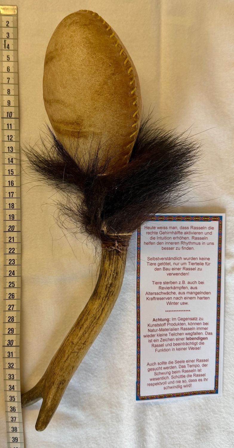 Bär Schamanen Rassel