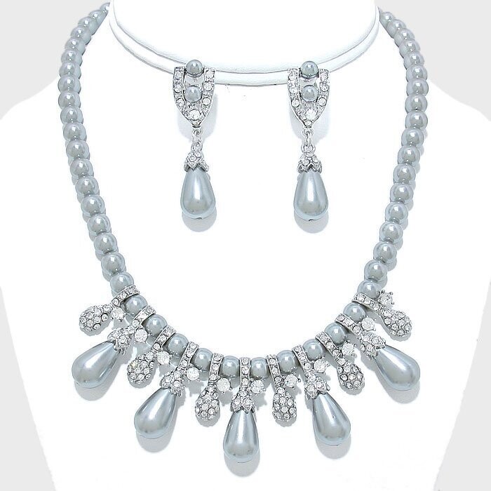 The Elizabeth Set (Clip Earrings)