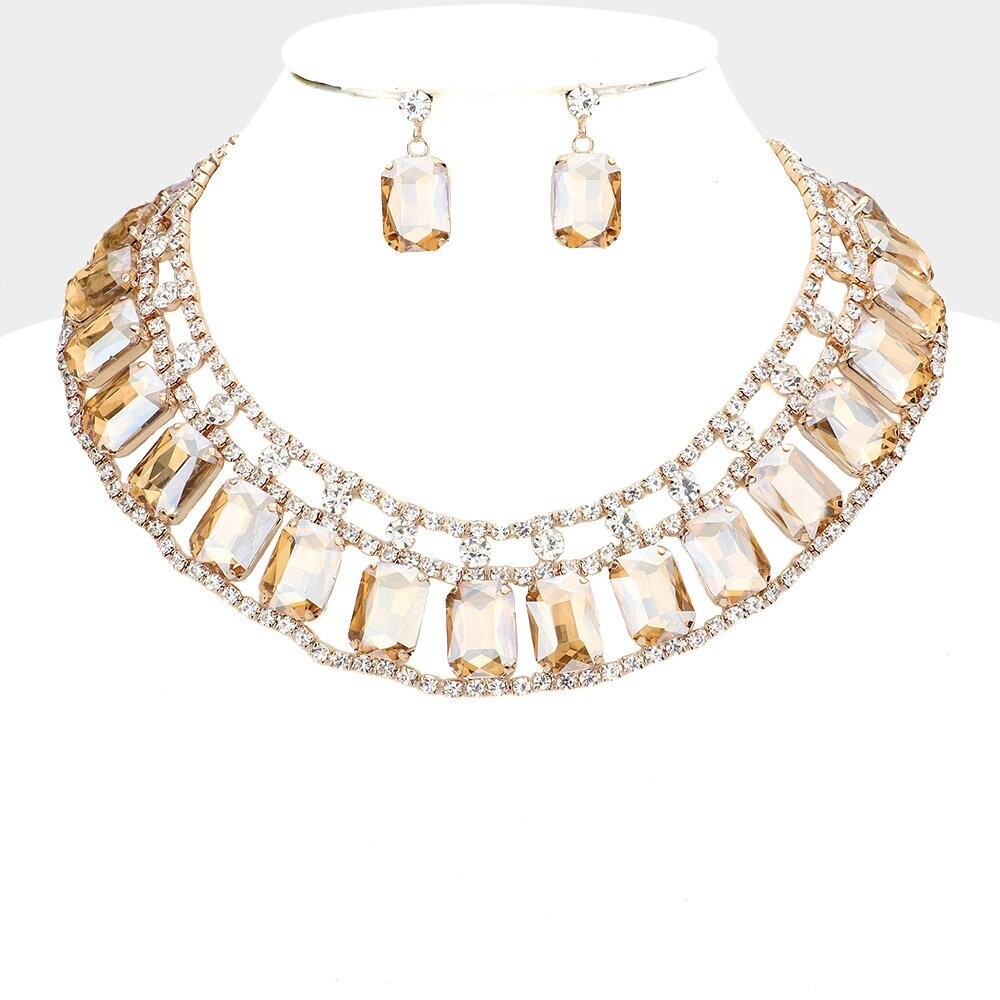 The Nefertari Set