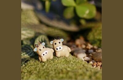 Miniature Cow Assorted (Single Piece) Miniature Cow Assorted (Single Piece)