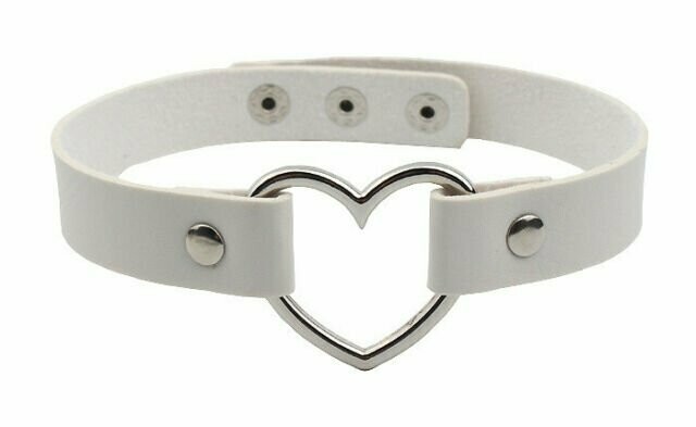 Faux Leather Heart Choker- White