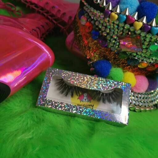 Bitchin Beauty- That 70s Bitch Strip Lashes