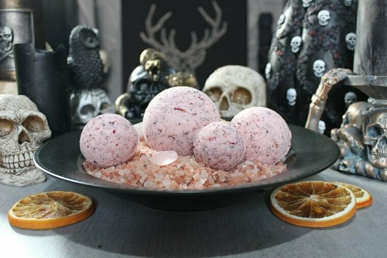 Cures & Curses The Love Bomb Bath Bomb