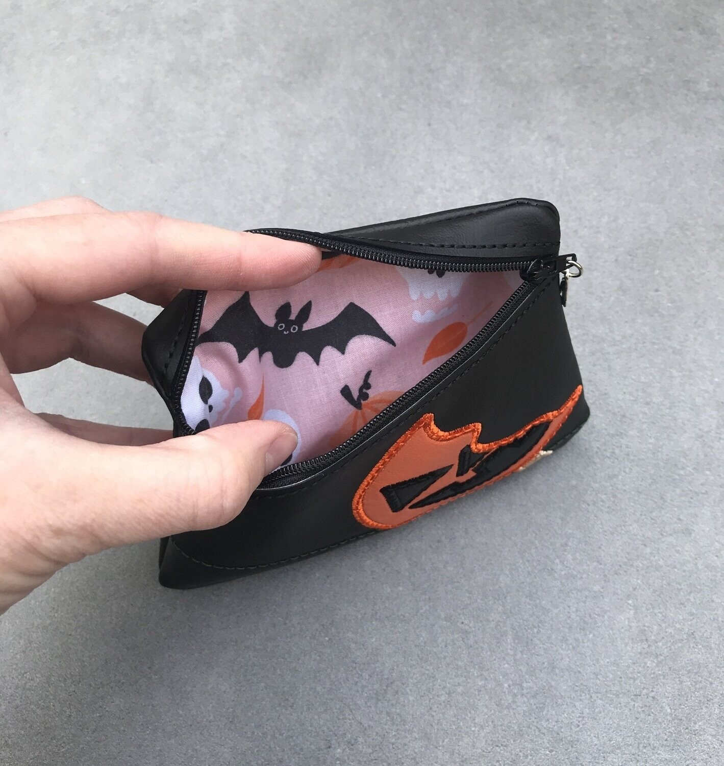Poppy & Belle Small Pumpkin Bag- Assorted Colours, Colour: Orange/ Peach Inside