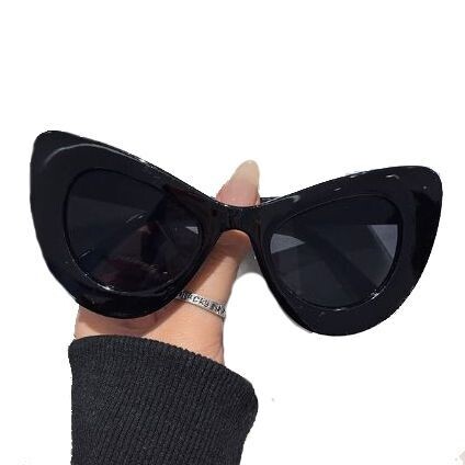 Goth Pin Up Sunglasses- Black