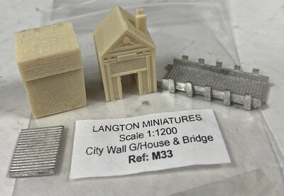 M33 City wall gatehouse & bridge
