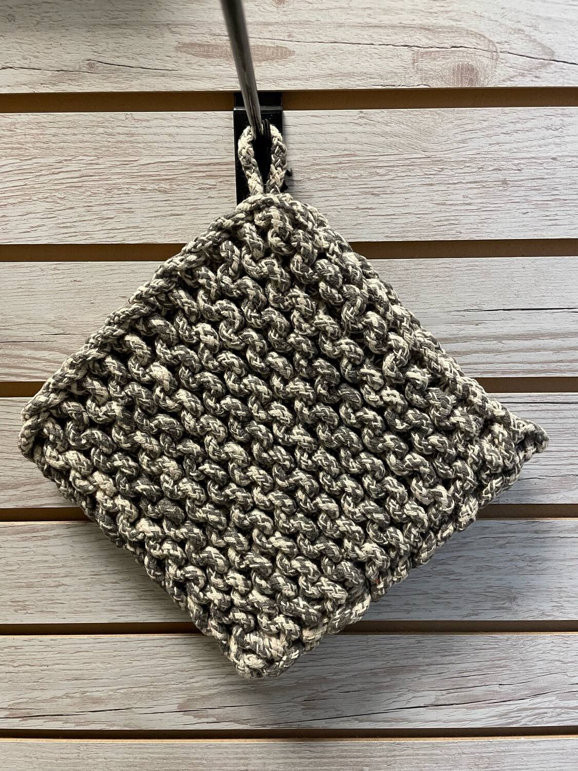 Cco Gray Cream Sq Pot Holder