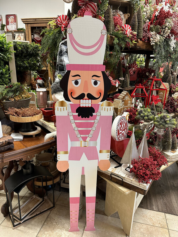Jarmz Nutcracker Tall Pink