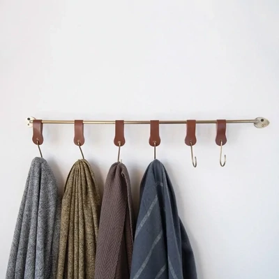 Cco 29.5"L Metal Wall Rack w/6 Hooks On Leather Straps
