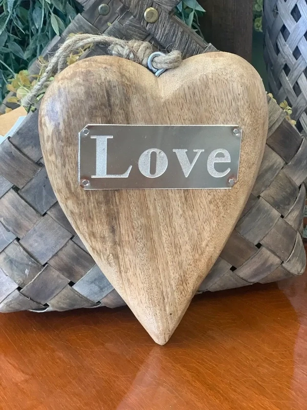 Hanging Mango Heart Love