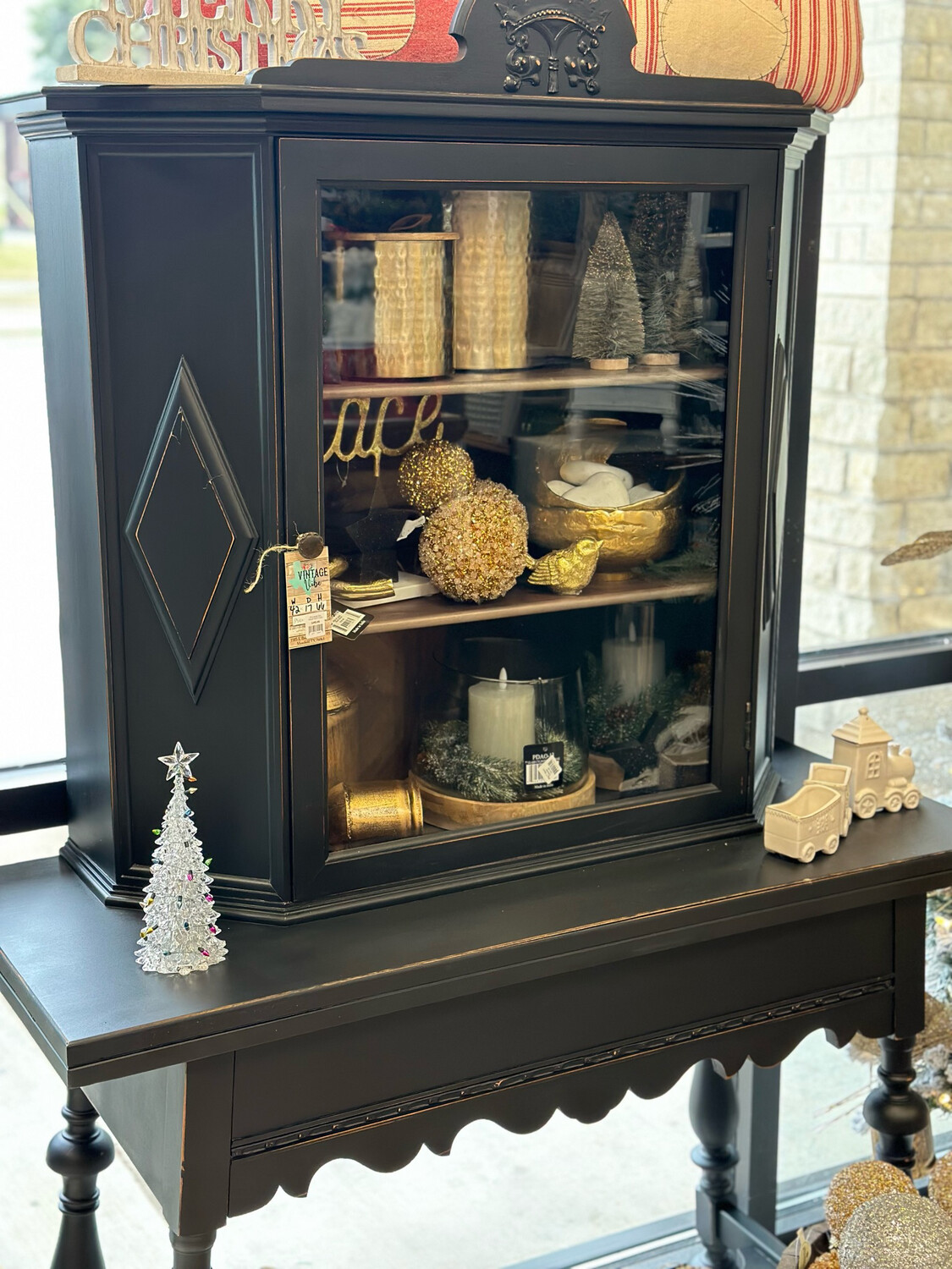 VV Caviar Sm Hutch 42x17x66 sale 