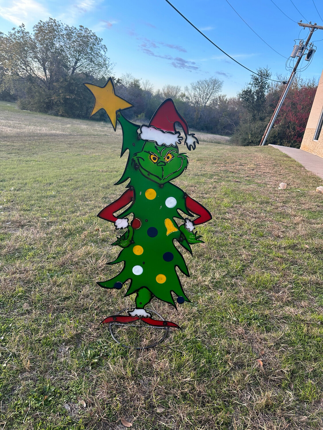 RWL Grinch W Tree 23x49