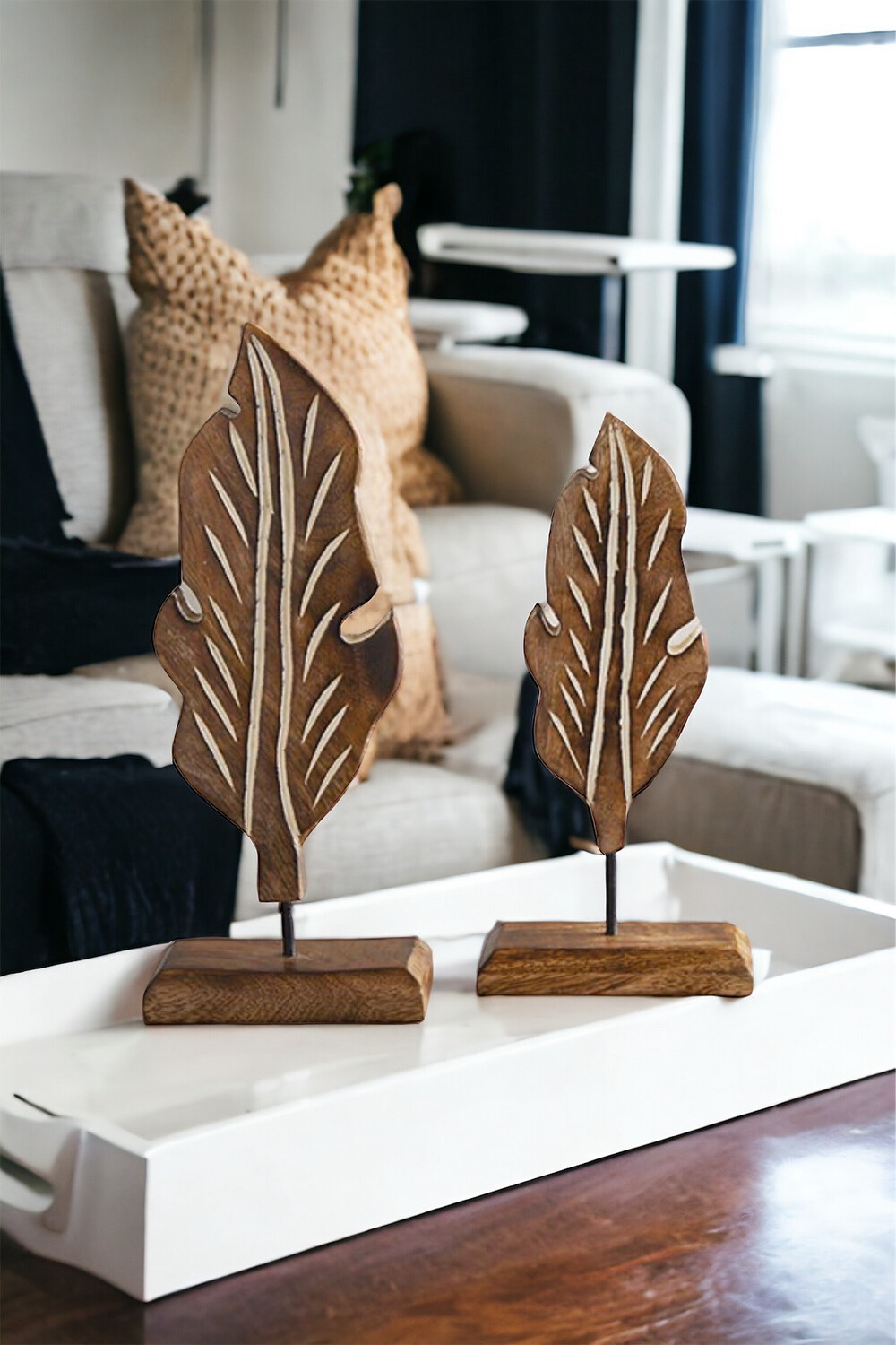 47th Lg Wooden Leaf 11.75x5.5x2.1