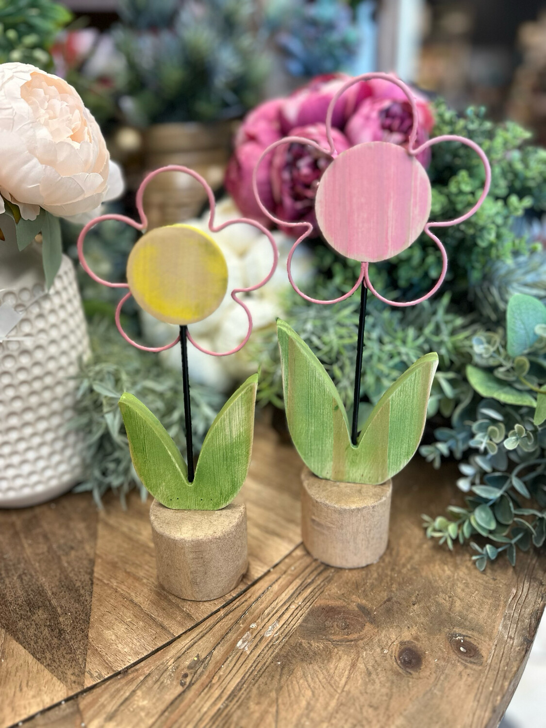 WT Yellow Daisy Wood On Stand 9.6x3.75