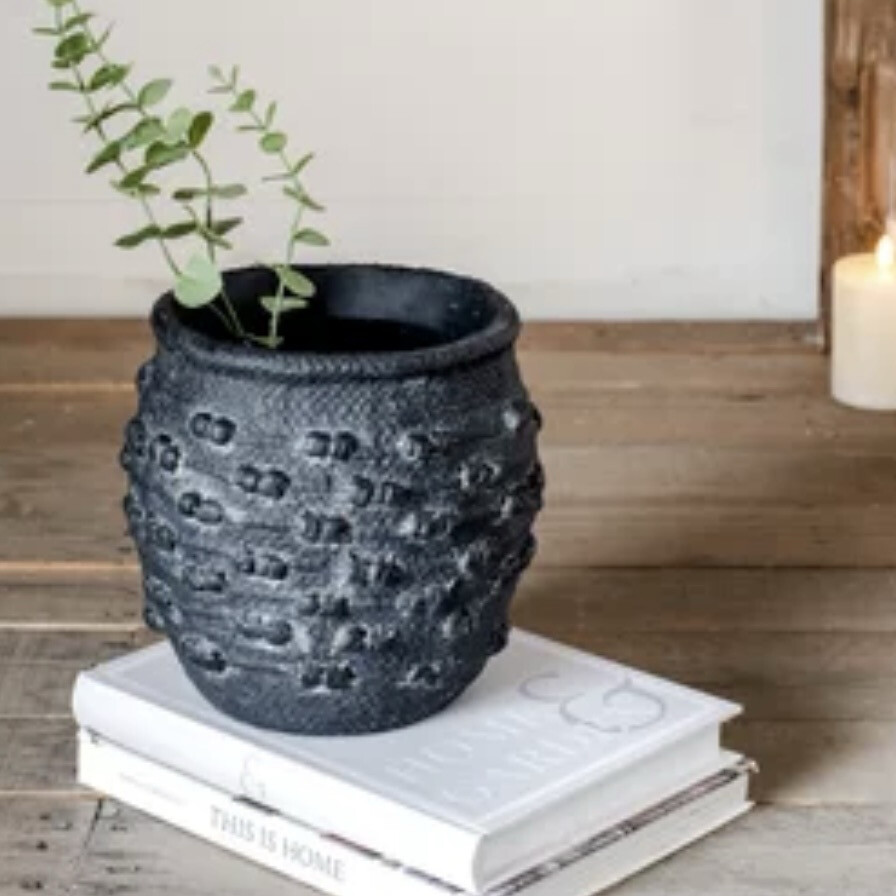 Pdg 8.3&quot; Black Knot Vase
