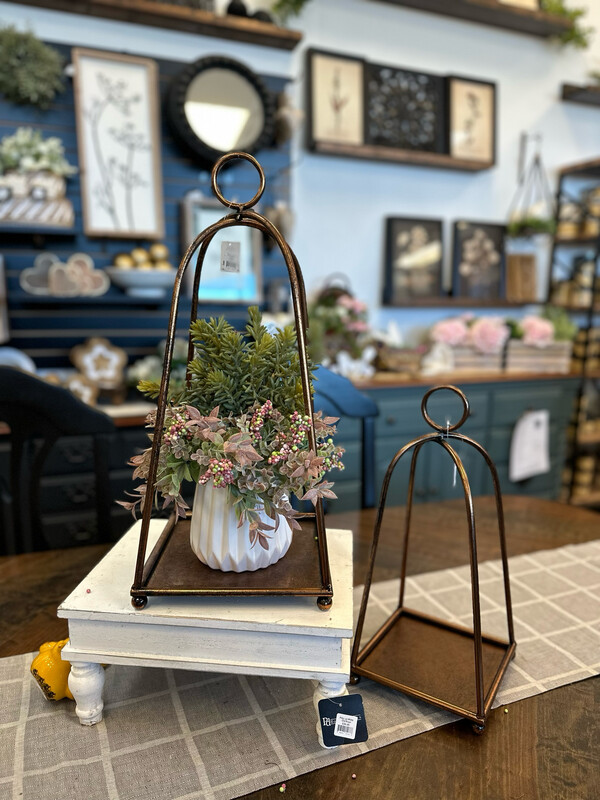 MP Lg Metal Lantern 20x8.75x8.75