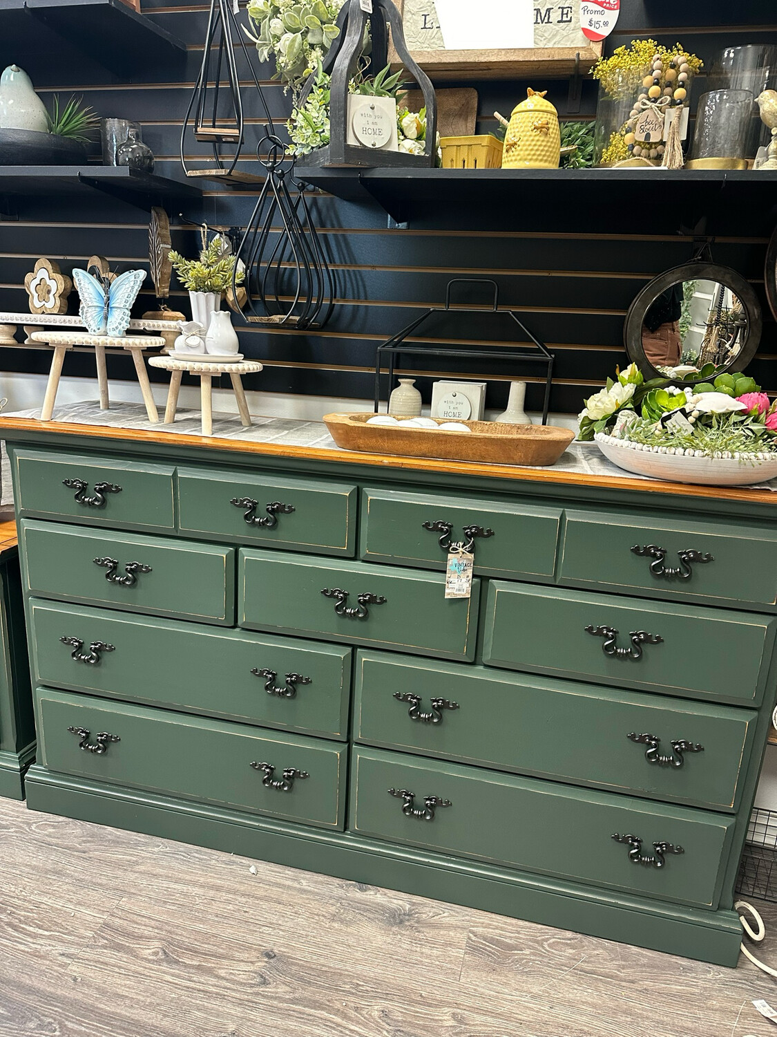 Vv Acadia Dresser 66x17x38