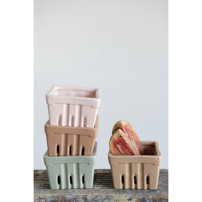 Cco Brown Berry Basket Stoneware 4.25&quot;