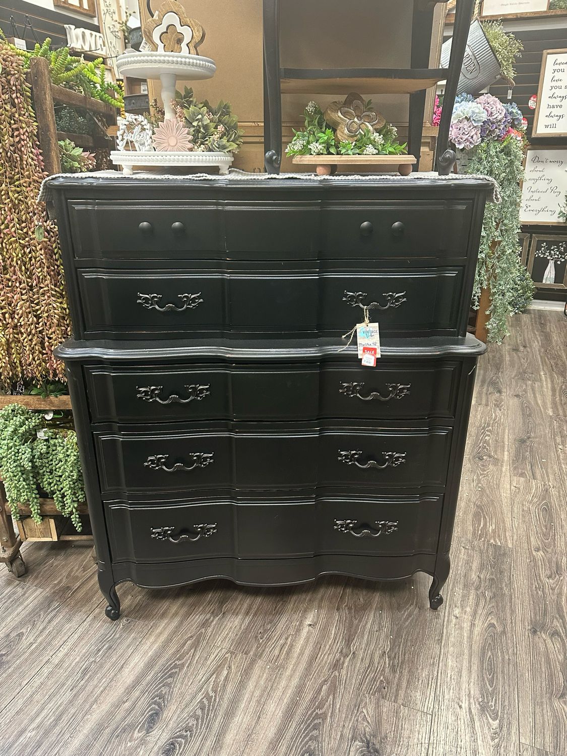 VV Chest Black 39x19x48 Sale