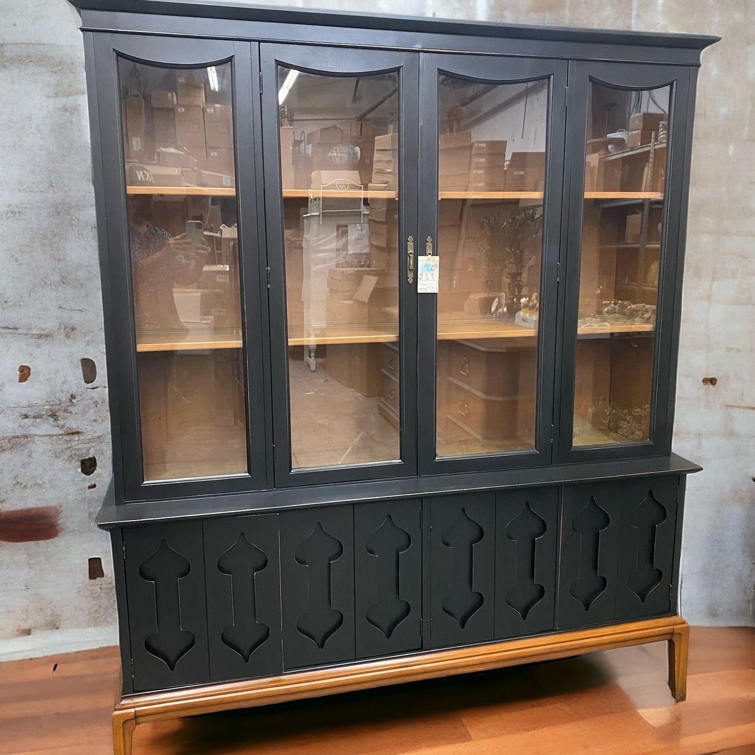 VV Anchor MCM Hutch 61x16x71