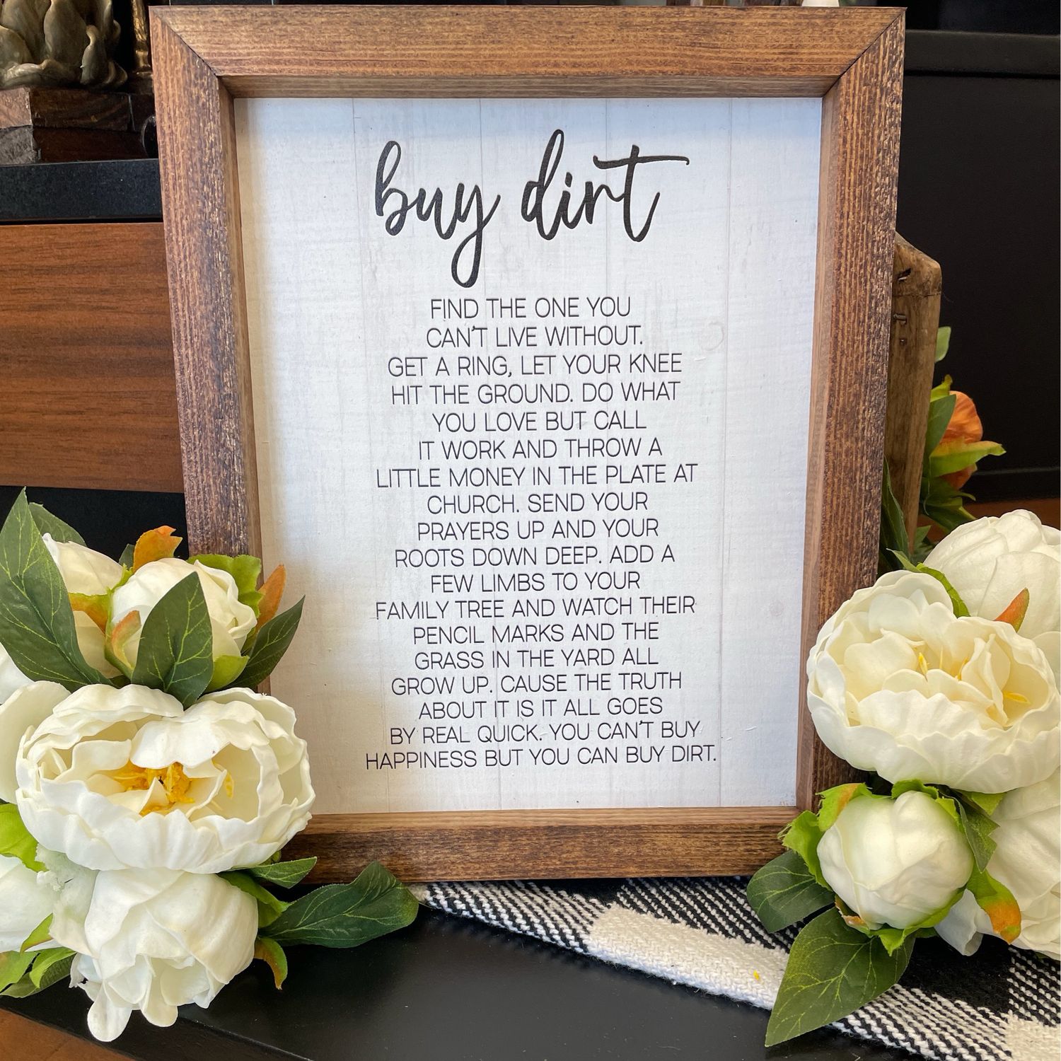 Jarmz Buy Dirt Wht 9x11