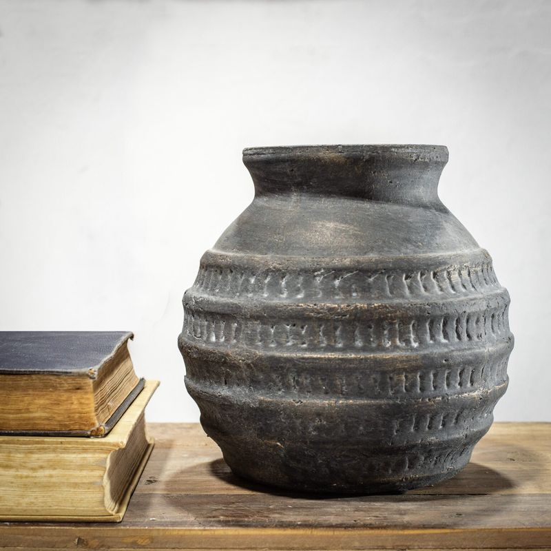 Pdg 8.25&quot; Black Terracotta Stripe Vase