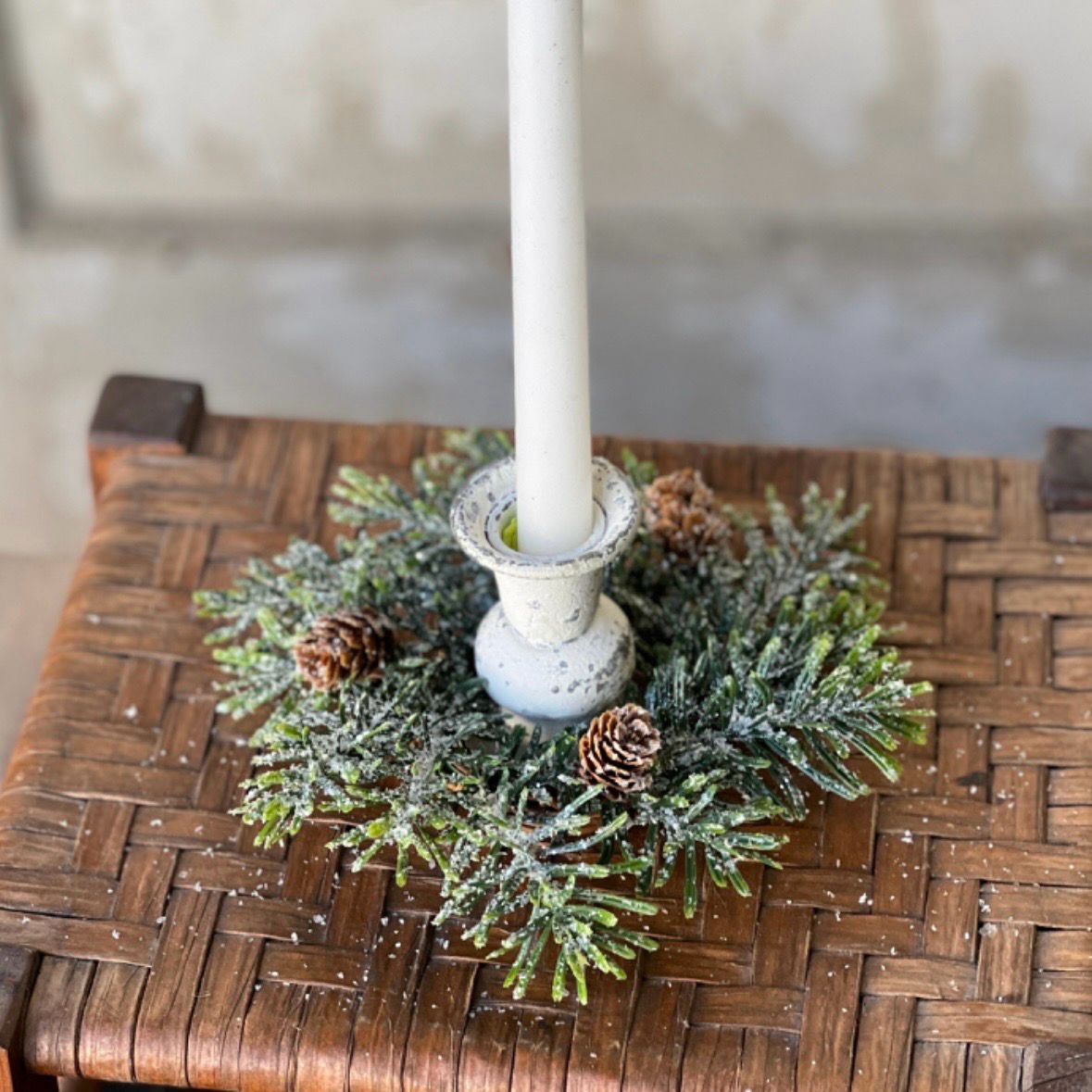 Lan Snowshoe Hemlock 2&quot; Candle