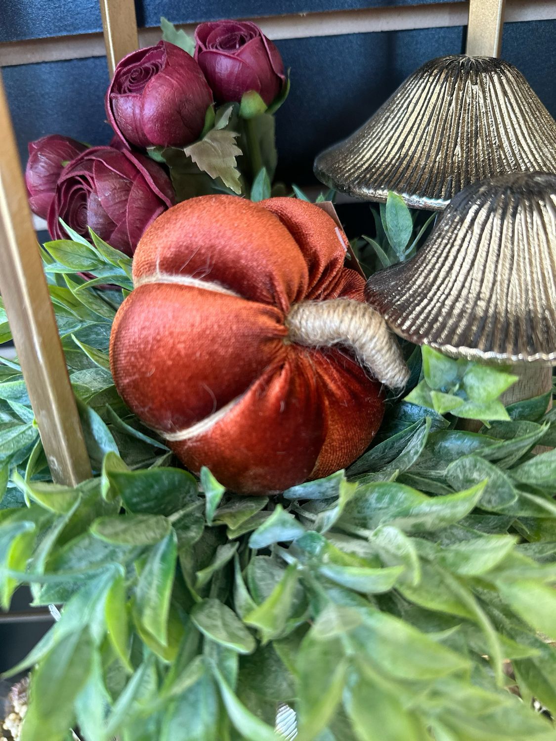 Col Sm Cinnamon Velvet Pumpkin