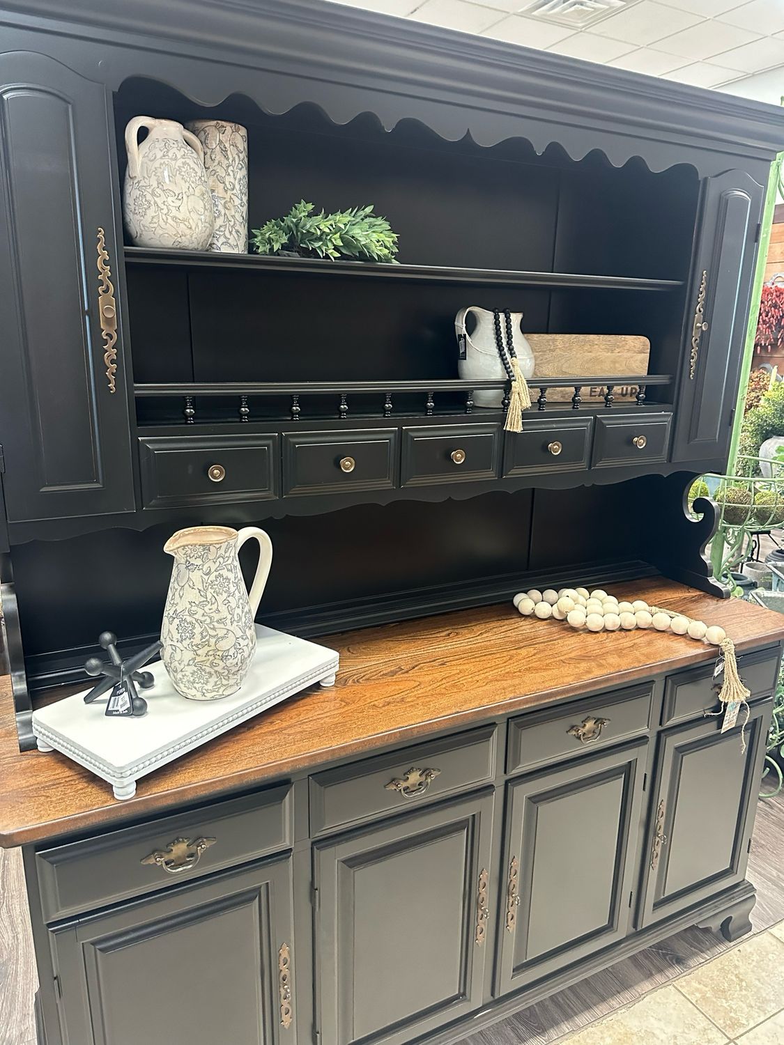 VV Bl Hutch 64x19x75