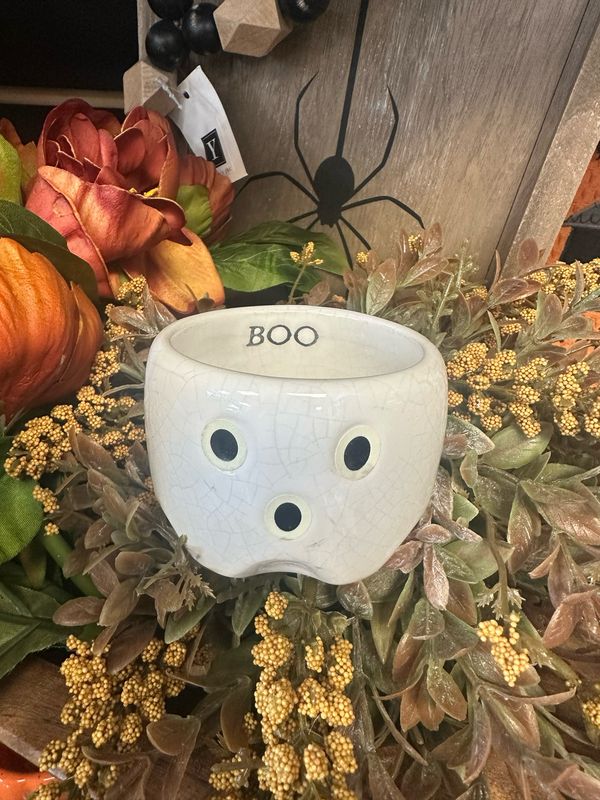 MP Glow 2x3 Boo