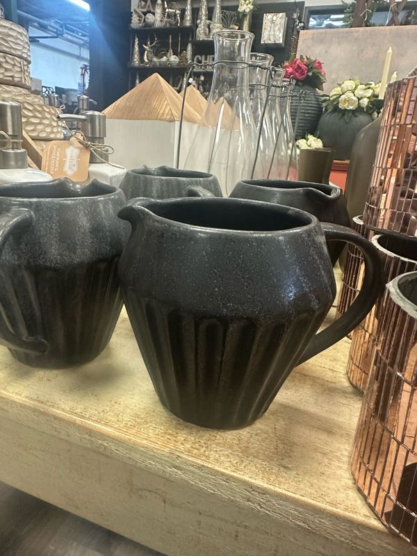 Cco Black Pitcher 4.5&quot; H