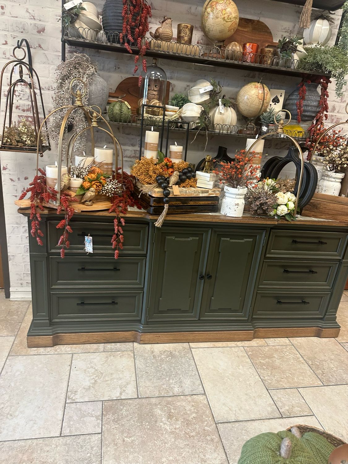 VV Collard2tone Dresser 78x20x32