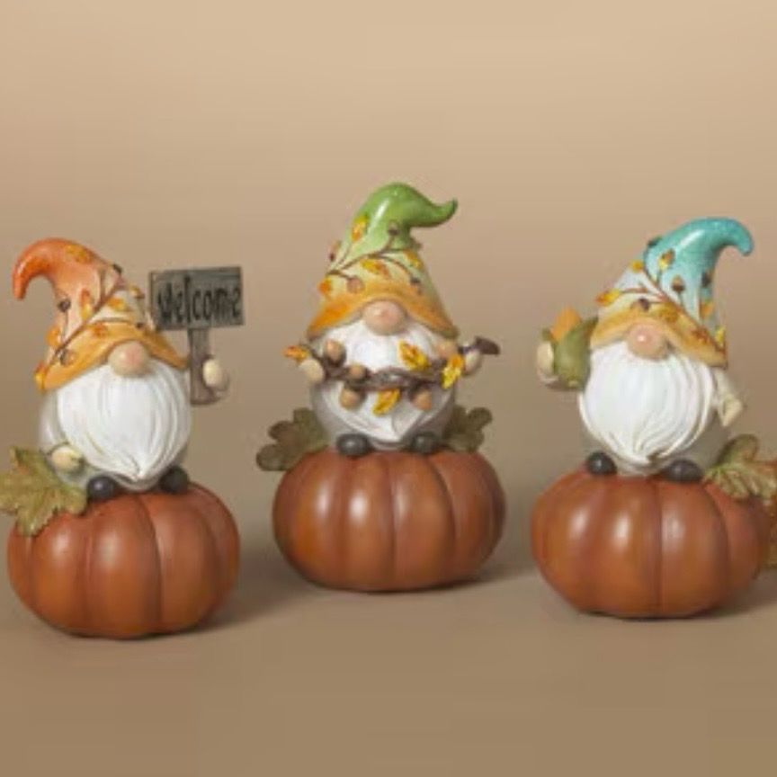 Ger Welcome Gnome On Pumpkin 4.75&quot;