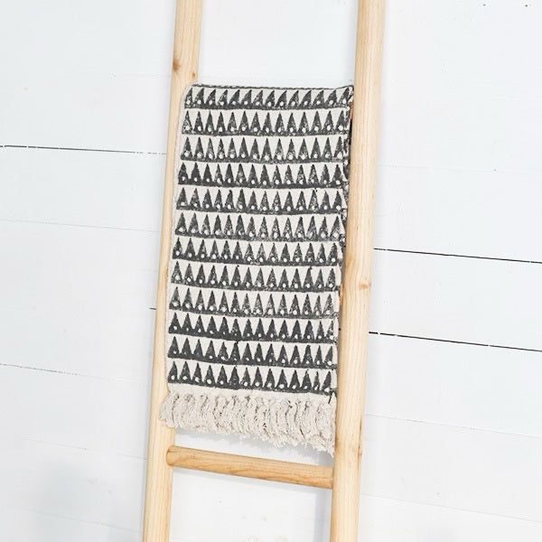 Pdg 60&quot; Diamond Dot Throw