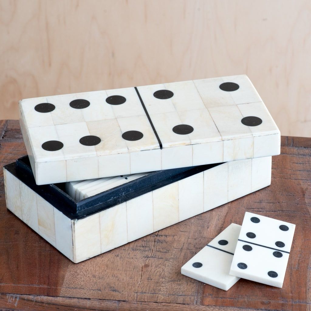 Pdg Domino Box w/dominoes