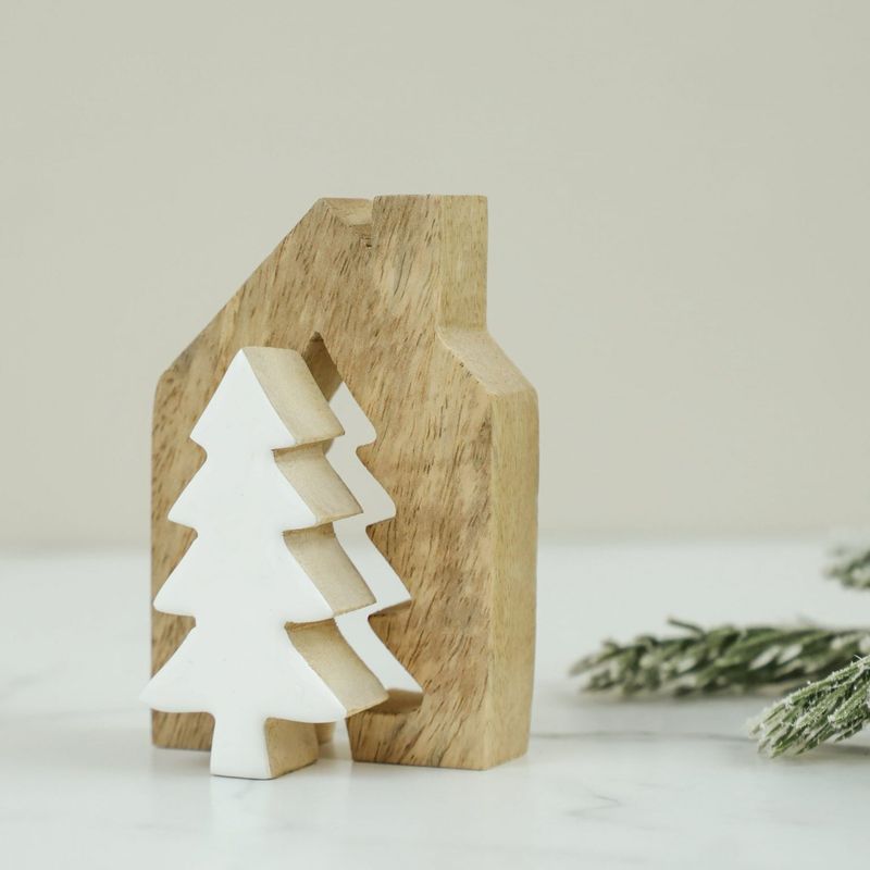 PDG Wood House w/inner Tree Cut
