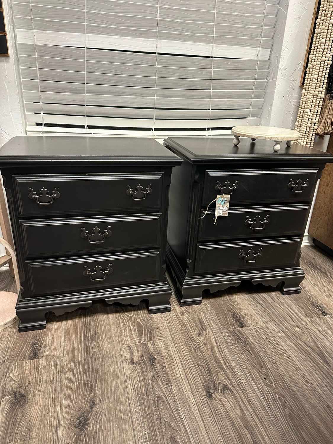 VV Black NS Pr 24x17x26 sale 