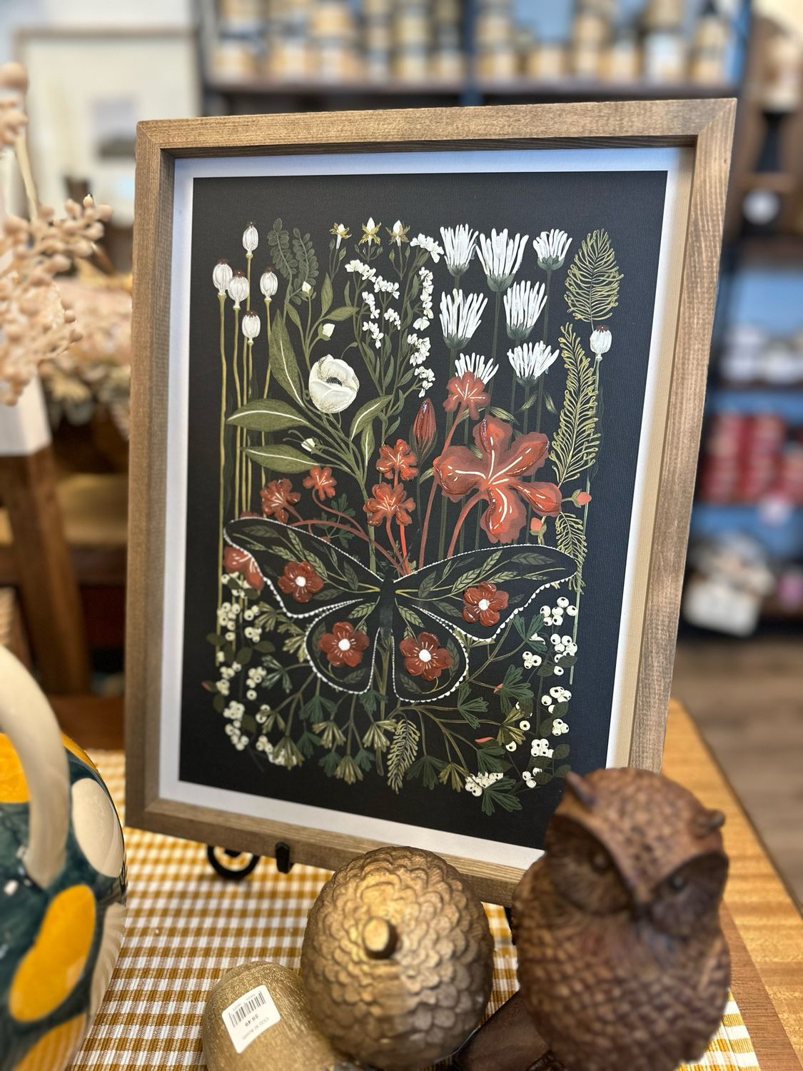 Yngs Butterfly On Black w/floral 12x16