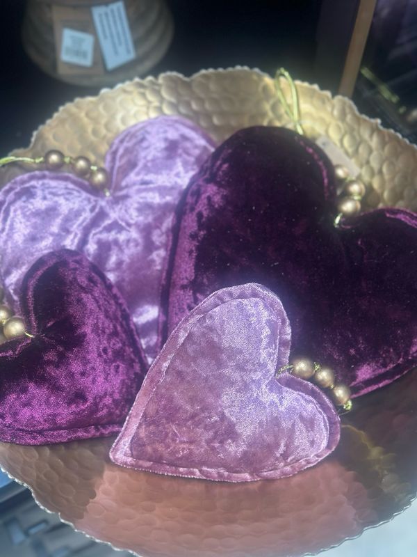 BB Velvet Heart 6x6 Lav