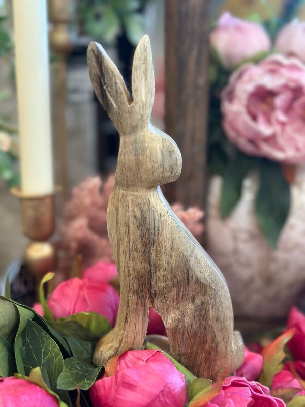 WTC Sm Backward Looking Wood Bunny 7"