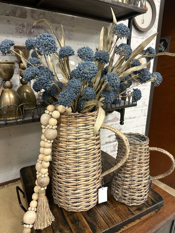 WTC Blue Pom Pom Pick 18"