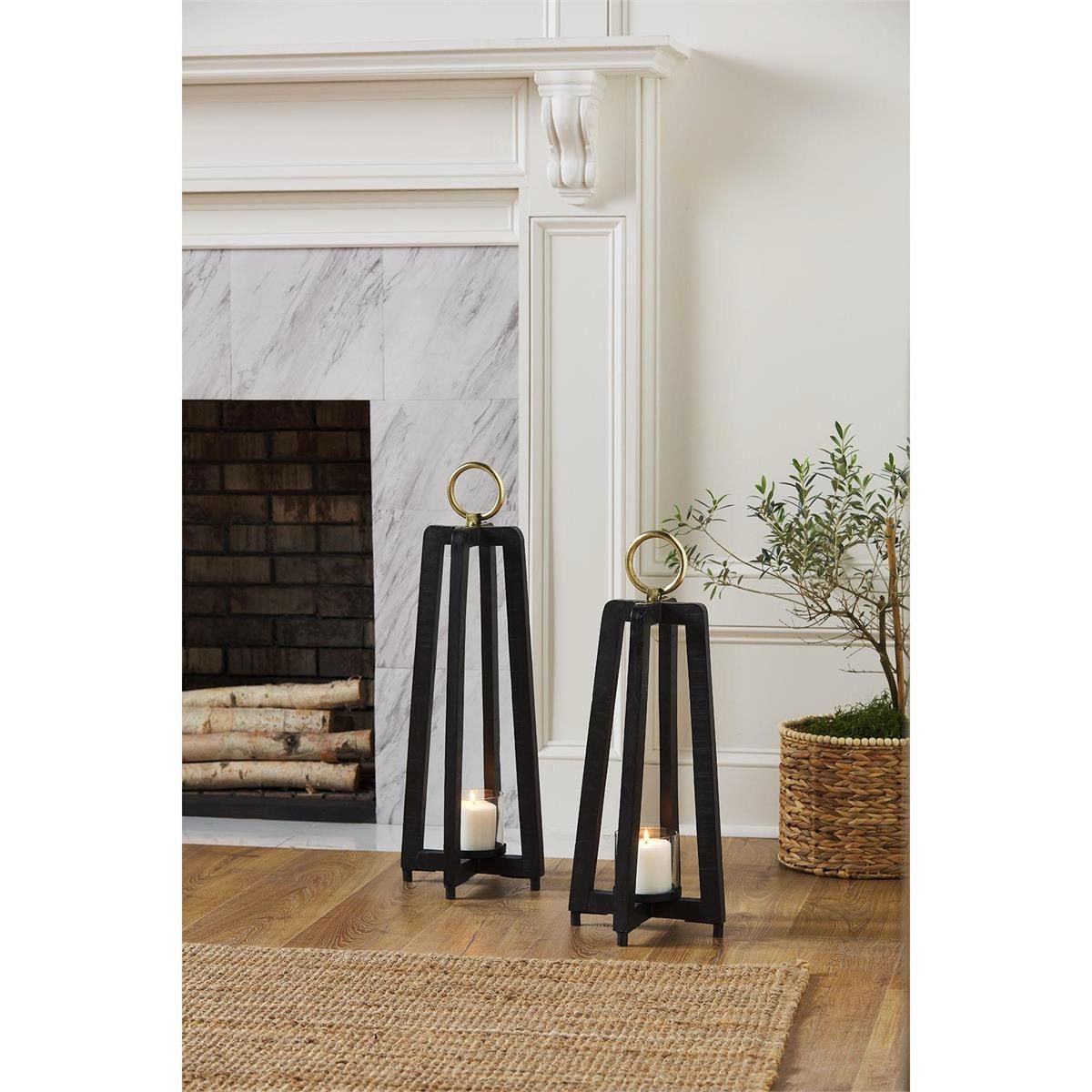 MP Sm Black Tall Lantern 25&quot;