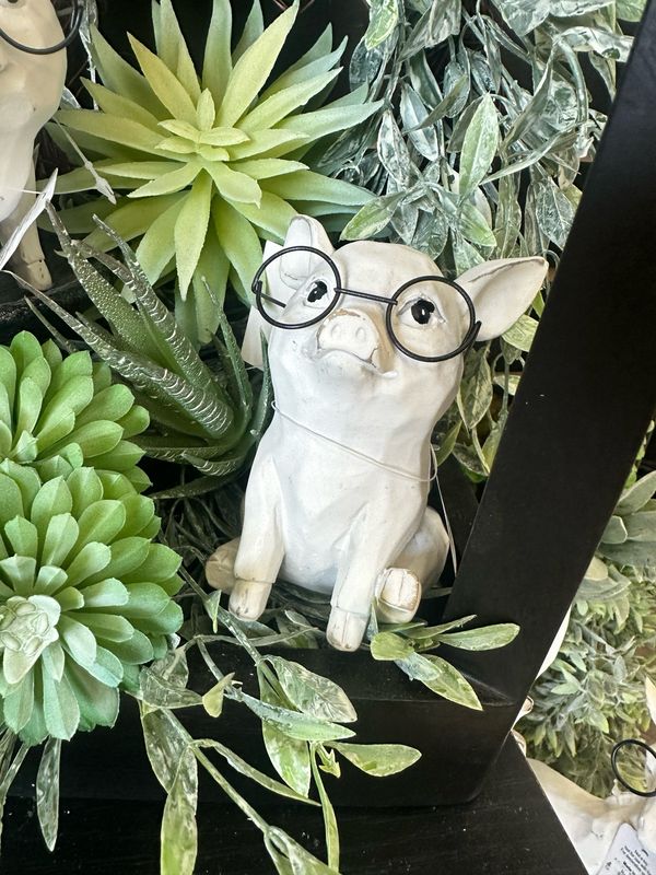 Raz 5&quot; Sitting Pig With Glass