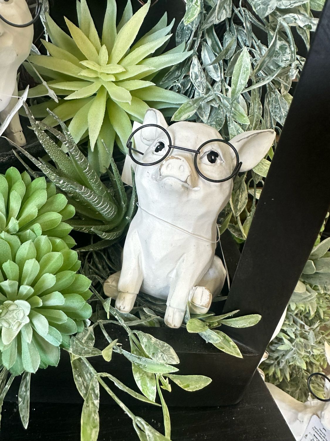 Raz 5&quot; Sitting Pig With Glass