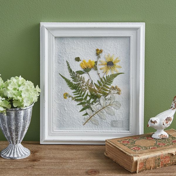 CTW Sunflower Pressed Wall Decor 12x10