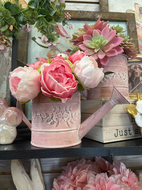 MV Pink Watering Can 9.75x4x4.5