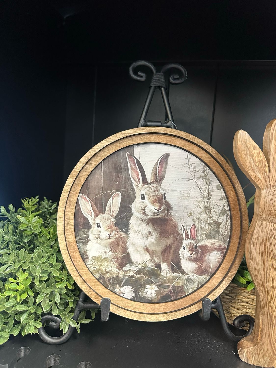 Red 8&quot; Round Bunny Trio Art