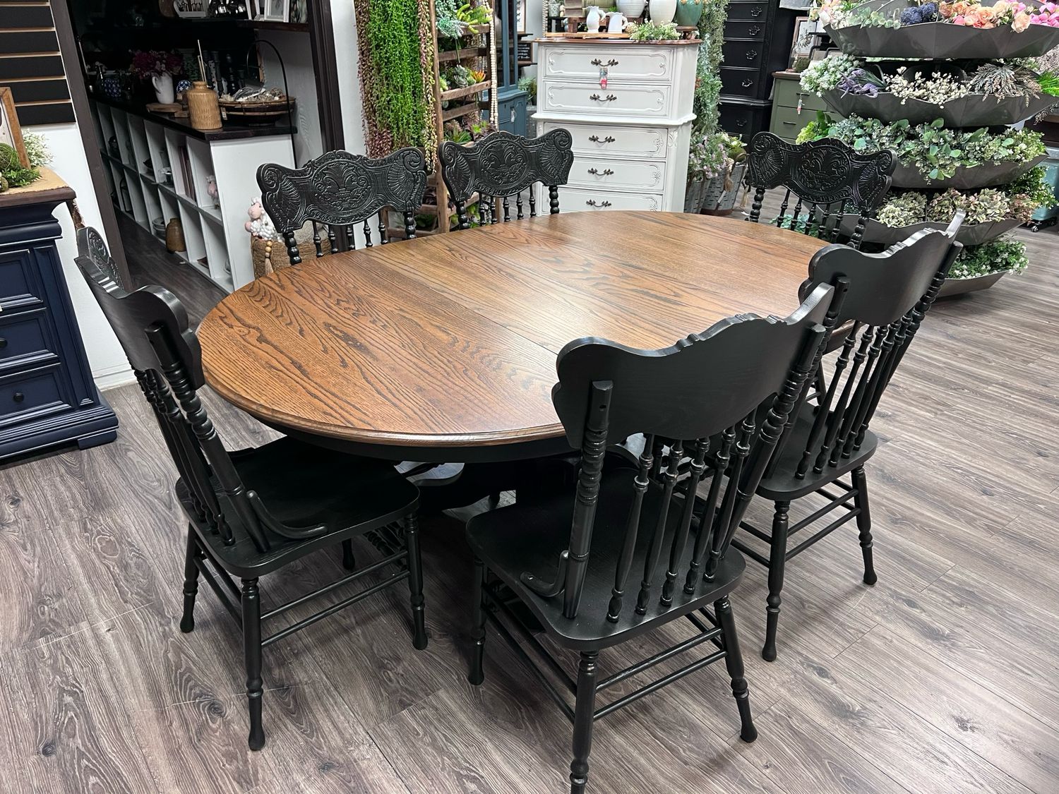 VV Table+6pressback Chairs 48&quot; R 2 12&quot; Leaves